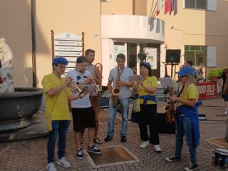 PONT: immagini 3a EDIZIONE DI STREET FOOD PONTESE ORGANIZZATO DALLA CONSULTA COMUNALE a cura di Rosanna Perono Garoffo