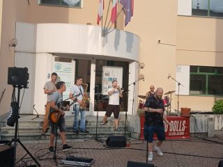 PONT: immagini 3a EDIZIONE DI STREET FOOD PONTESE ORGANIZZATO DALLA CONSULTA COMUNALE a cura di Rosanna Perono Garoffo