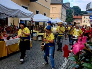 PONT: immagini 3a EDIZIONE DI STREET FOOD PONTESE ORGANIZZATO DALLA CONSULTA COMUNALE a cura di Rosanna Perono Garoffo