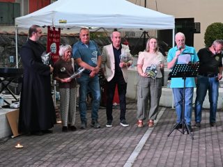 Pont, 12 luglio: Cantando sotto le stelle in … immagini