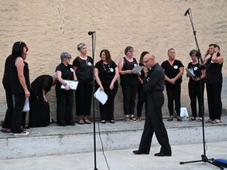 Pont, 12 luglio: Cantando sotto le stelle in … immagini