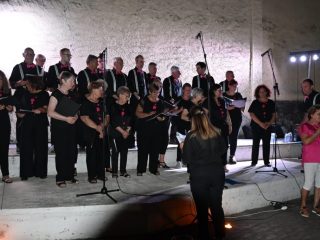 Pont, 12 luglio: Cantando sotto le stelle in … immagini