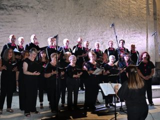 Pont, 12 luglio: Cantando sotto le stelle in … immagini
