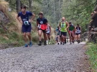 Aspettando la Festa di domani al Santuario: 58 podisti hanno partecipato questa sera alla gara Campiglia-San Besso (+ immagini pregara da S. Besso)