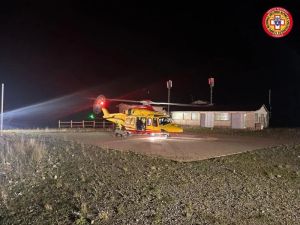 LOCANA - Due alpinisti restano bloccati in parete, delicata operazione con gli elicotteri per salvarli tratto da Quotidiano Canavese