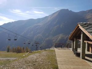 VALLE SOANA - «Vado a vivere in montagna»: domenica arrivano i 45 abitanti temporanei del progetto «Vihta - Wild Working» tratto da Quotidiano Canavese