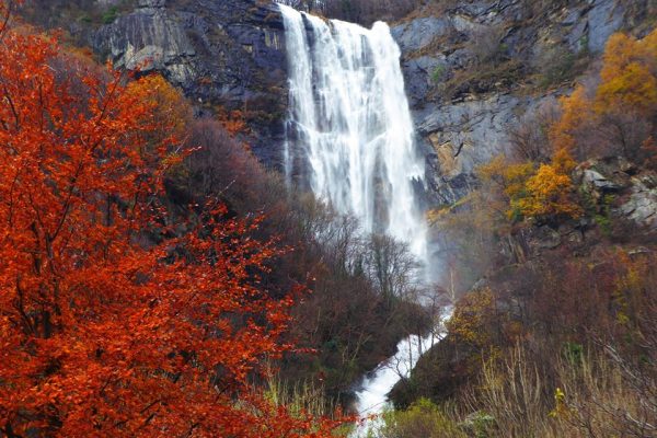 Cascata del Pisun ad Fraciàm e si parte
